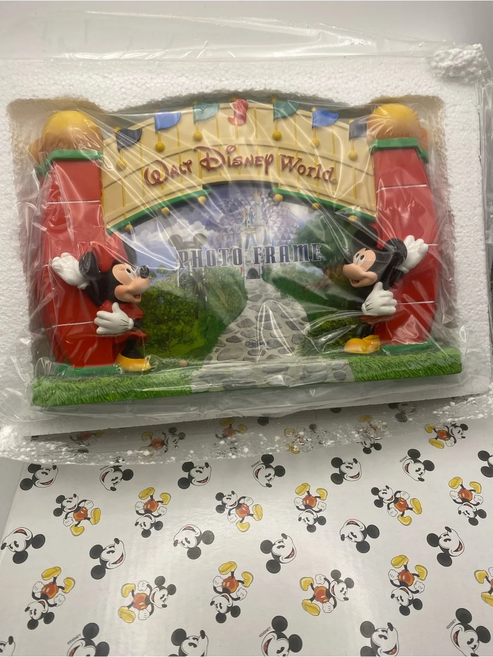 Vintage Retired Disney Mickey & Minnie Gate Walt Disney World Photo Frame